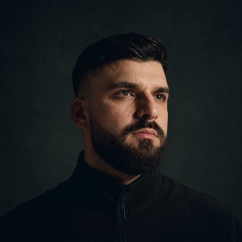 Mateusz Barniak — UX/UI Product Designer